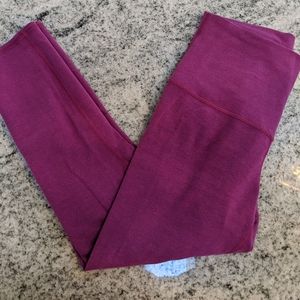 Lululemon Wonder Under Cropped Leggings